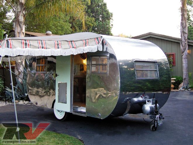 Trailer Tribe - Exploring The World Of Vintage RVs