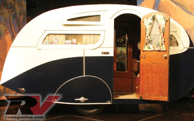 Vintage RV Trailers